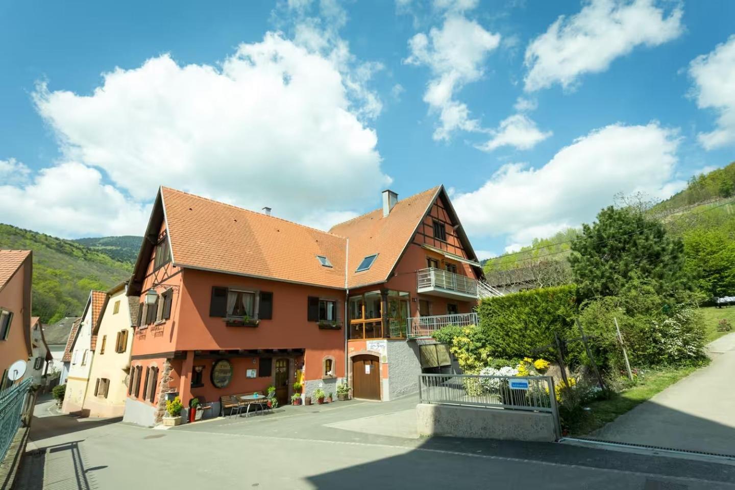 Domaine Bleesz Bed and Breakfast Reichsfeld Buitenkant foto